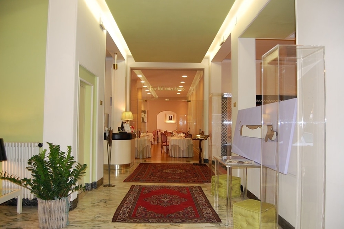 Imagen de los interiores del Hotel Mediterraneo, Montecatini Terme. Foto 17