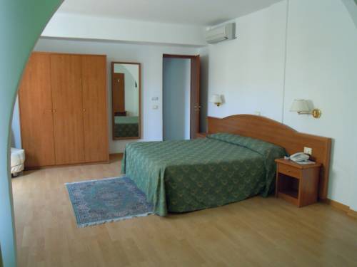 Imagen de la habitación del Hotel Mediterraneo, Pantelleria. Foto 7