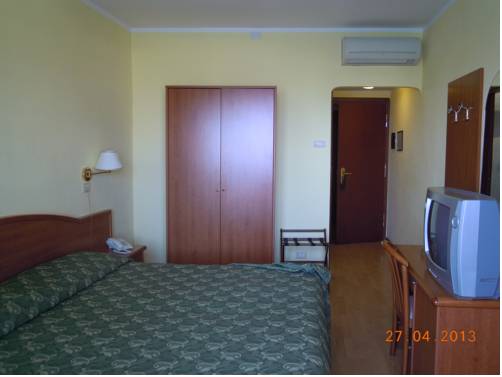 Imagen de la habitación del Hotel Mediterraneo, Pantelleria. Foto 12