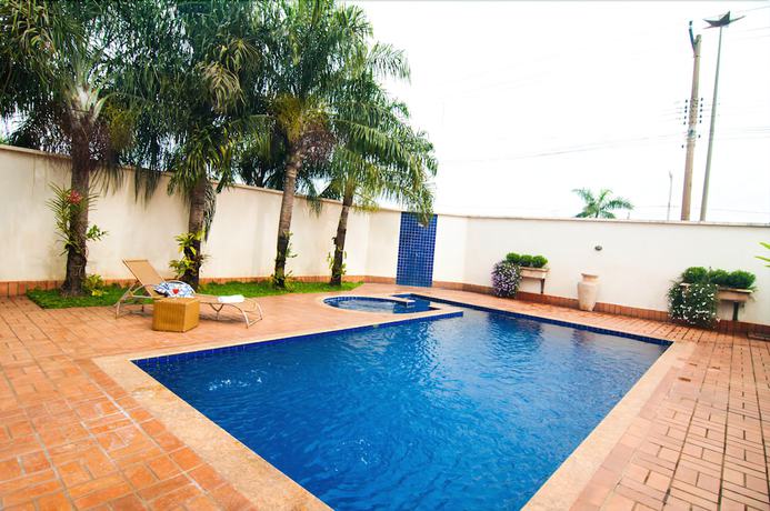 Imagen de la piscina del Hotel Mediterraneo Park, Tres Lagoas. Foto 19