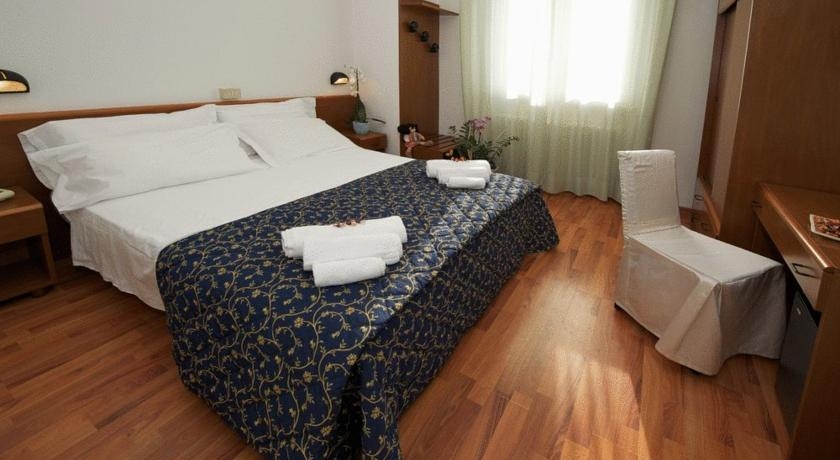 Imagen general del Hotel Mediterraneo, Pesaro. Foto 4