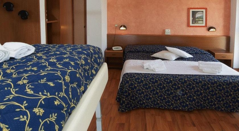 Imagen general del Hotel Mediterraneo, Pesaro. Foto 5