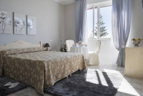 Imagen de la habitación del Hotel Mediterraneo, Roccella Ionica. Foto 2