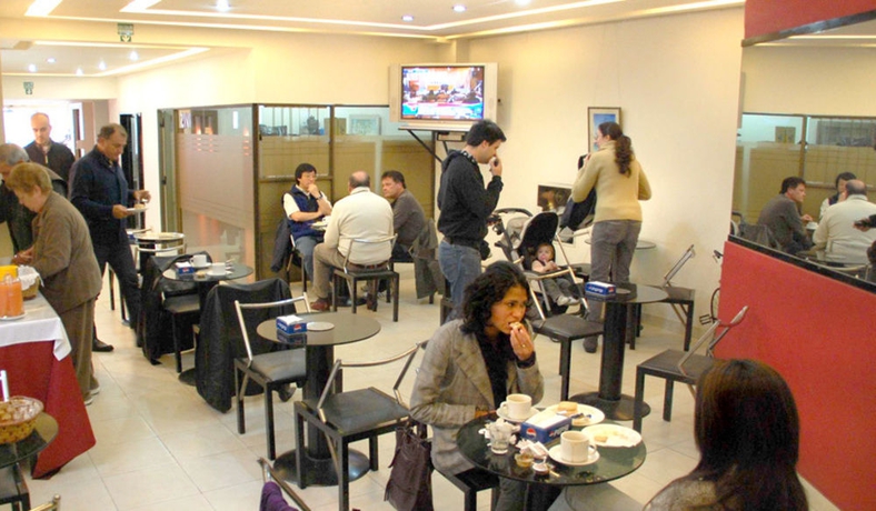 Imagen del bar/restaurante del Hotel Mediterraneo, San Miguel de Tucum&aacute;n. Foto 3