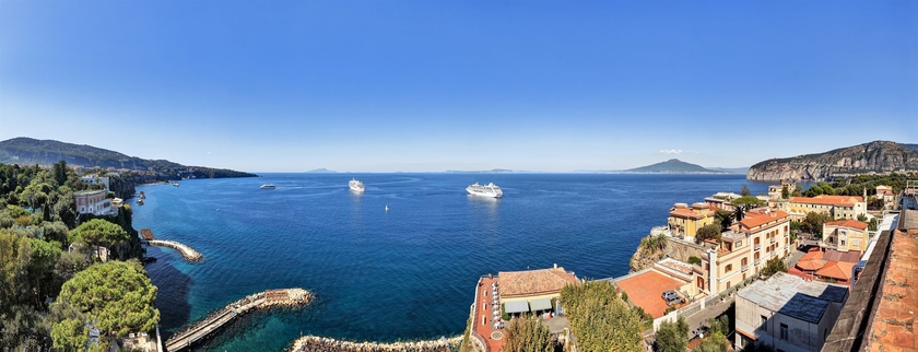 Imagen de los exteriores del Hotel Mediterraneo, Sant Agnello. Foto 7
