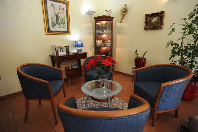 Imagen de los interiores del Hotel Mediterraneo, Siracusa. Foto 17