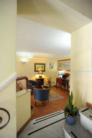 Imagen de los interiores del Hotel Mediterraneo, Siracusa. Foto 19