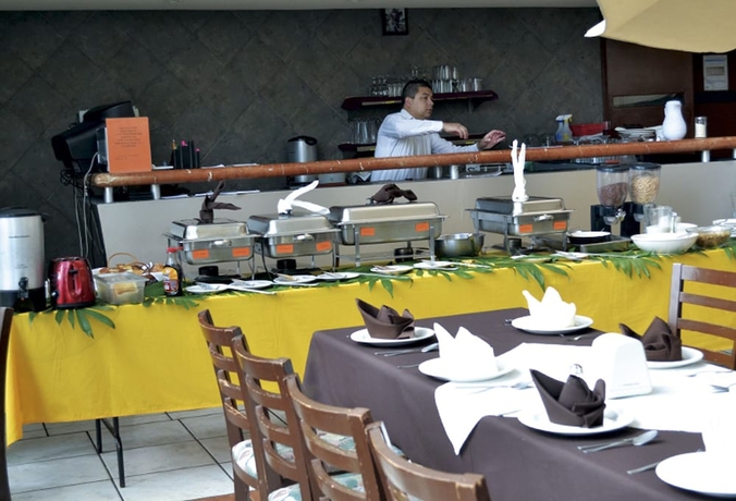 Imagen del bar/restaurante del Hotel Mediterraneo, Tulancingo. Foto 7