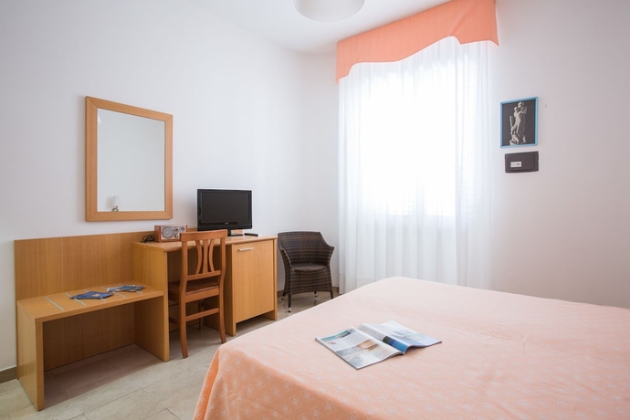 Imagen de la habitación del Hotel Mediterraneo, Vieste. Foto 4