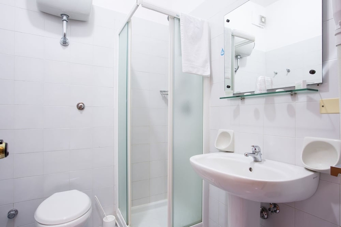 Imagen de la habitación del Hotel Mediterraneo, Vieste. Foto 9