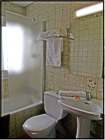 Imagen general del Hotel Mediterrani Express. Foto 3