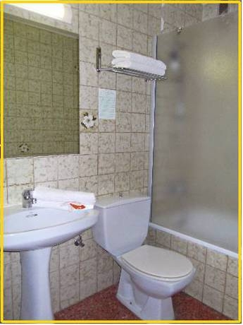 Imagen general del Hotel Mediterrani Express. Foto 12