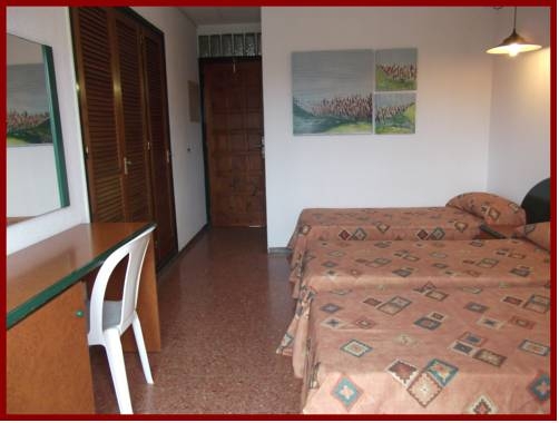 Imagen general del Hotel Mediterrani Express. Foto 15