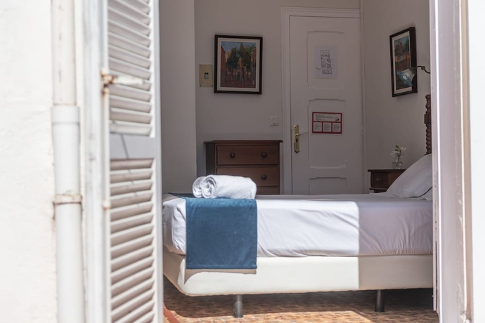 Imagen de la habitación del Hotel Medium Romàntic. Foto 10