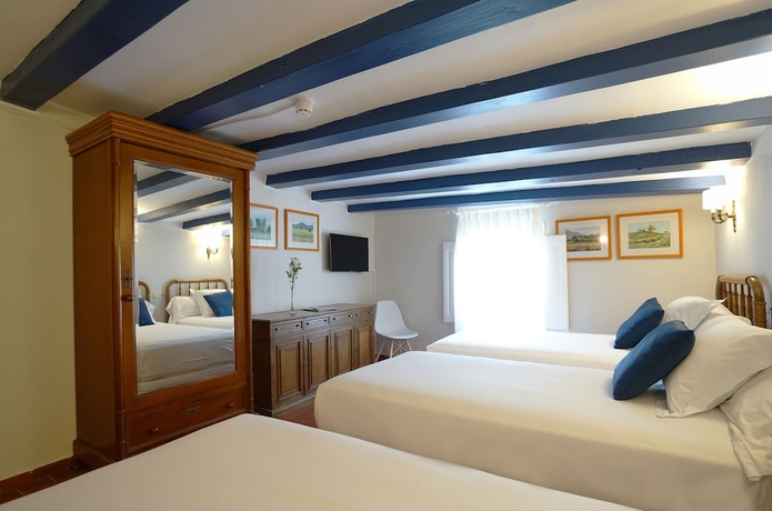 Imagen de la habitación del Hotel Medium Romàntic. Foto 14