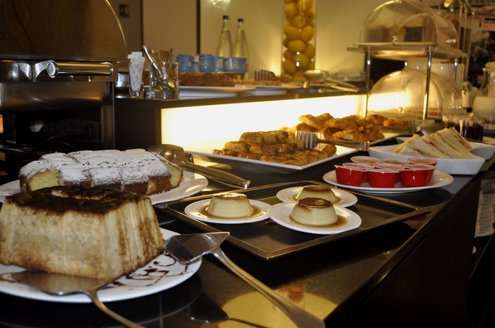 Imagen del bar/restaurante del Hotel Medium Valencia. Foto 3