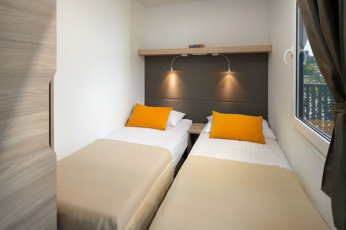 Imagen de la habitación del Hotel Medora Orbis Mobile Homes and Glamping. Foto 22