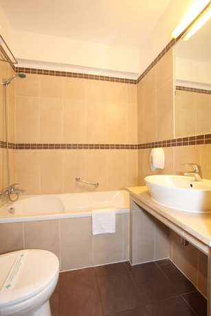 Imagen de la habitación del Hotel Medos. Foto 4