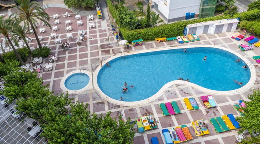 Imagen de la piscina del Hotel Medplaya Hotel Calypso. Foto 19