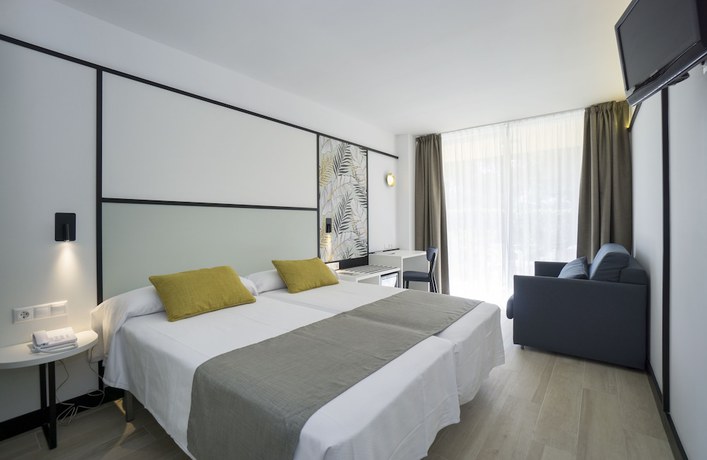 Imagen de la habitación del Hotel Medplaya Hotel Calypso. Foto 13