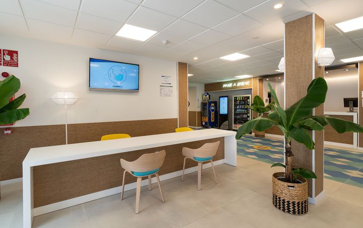 Imagen de los interiores del Hotel Medplaya Hotel Regente. Foto 15