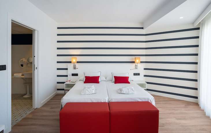 Imagen de la habitación del Hotel Medplaya Hotel Riudor. Foto 16
