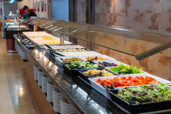 Imagen general del Hotel Medplaya Hotel Santa Monica. Foto 13