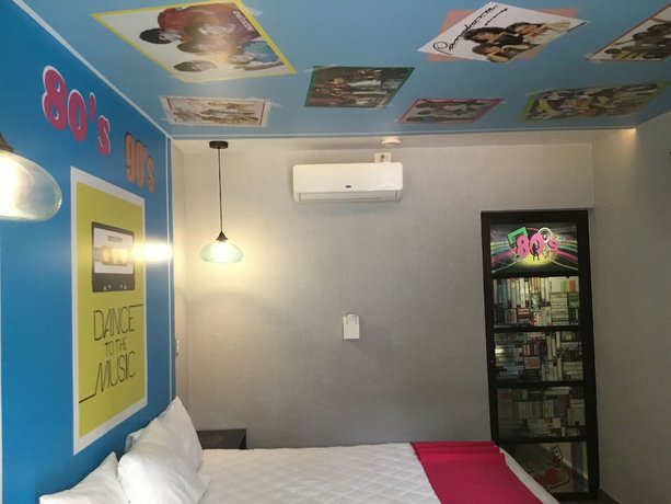 Imagen de la habitación del Hotel Medrano. Foto 20