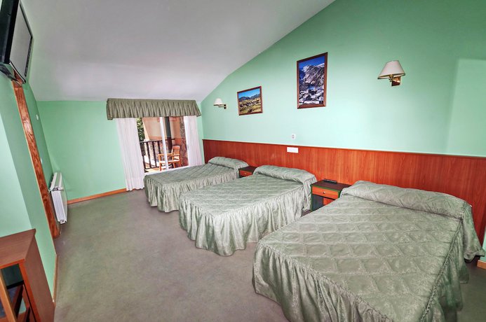 Imagen de la habitación del Hotel Medulio. Foto 10