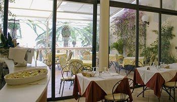 Imagen del bar/restaurante del Hotel Medusa, FINALE LIGURE. Foto 6