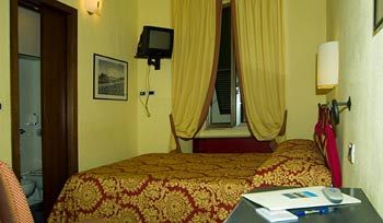 Imagen de la habitación del Hotel Medusa, FINALE LIGURE. Foto 13