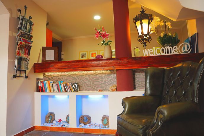 Imagen de los interiores del Hotel Meduza, Becici. Foto 18