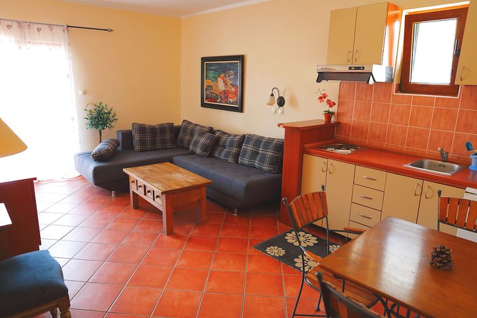 Imagen de la habitación del Hotel Meduza, Becici. Foto 13