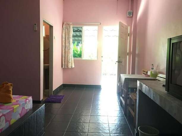 Imagen general del Hotel Mee Rak Resort. Foto 3
