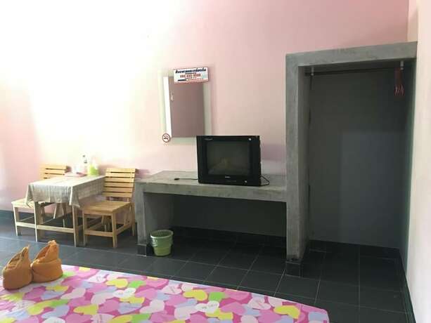 Imagen general del Hotel Mee Rak Resort. Foto 15