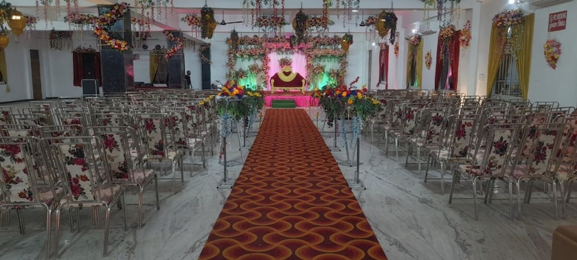 Imagen de los interiores del Hotel MeenakshI Palace Kanpur. Foto 12