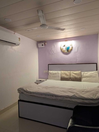Imagen de la habitación del Hotel Meenakshi Guest House. Foto 8