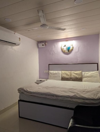 Imagen de la habitación del Hotel Meenakshi Guest House. Foto 14