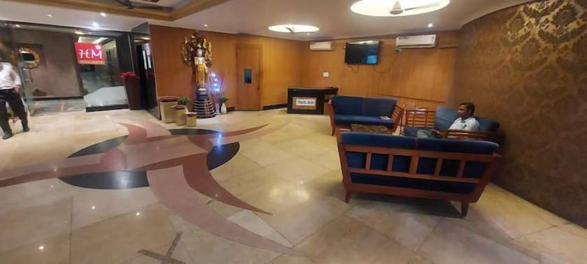 Imagen de los interiores del Hotel Meenakshi Palace. Foto 18