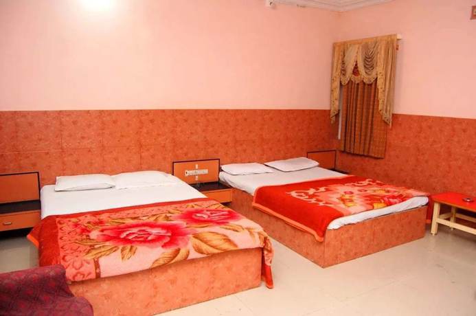 Imagen de la habitación del Hotel Meera, Devbhumi Dwarka. Foto 4