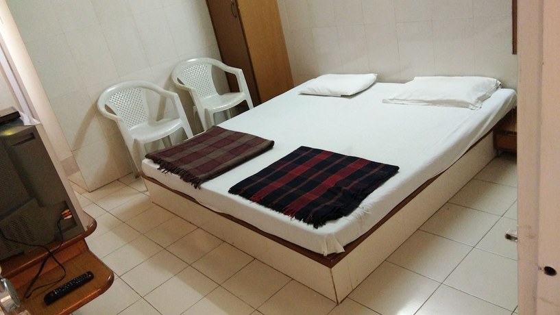 Imagen de la habitación del Hotel Meera, Devbhumi Dwarka. Foto 5