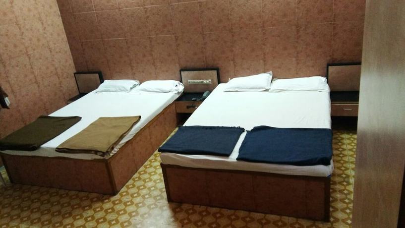Imagen de la habitación del Hotel Meera, Devbhumi Dwarka. Foto 17