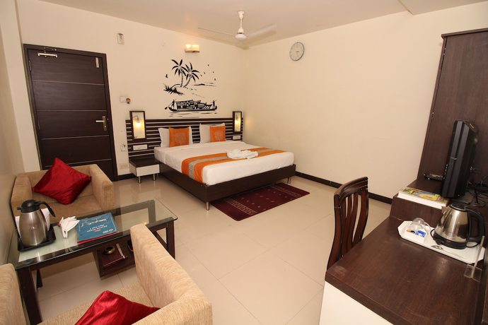Imagen de la habitación del Hotel Meera, Raipur. Foto 10