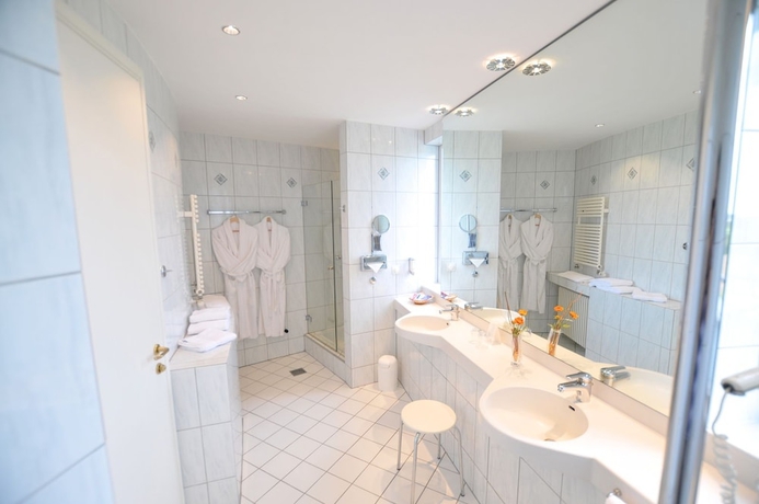 Imagen de la habitación del Hotel Meerane. Foto 13