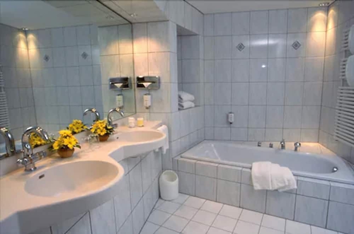 Imagen de la habitación del Hotel Meerane. Foto 16