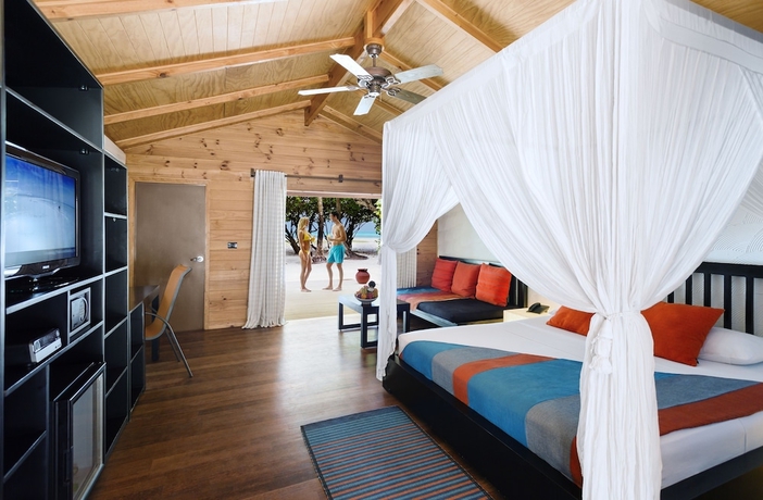 Imagen de la habitación del Hotel Meeru Maldives Resort Island. Foto 5