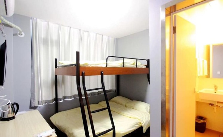 Imagen de la habitación del Hotel Meet Fish International Youth Hostel. Foto 12