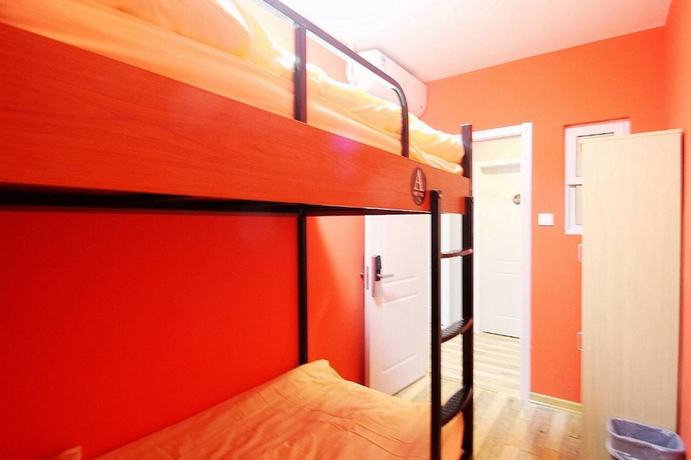 Imagen de la habitación del Hotel Meet Fish International Youth Hostel. Foto 15