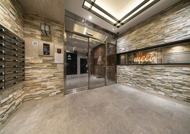 Imagen de los interiores del Hotel Meet Me Umedanishi. Foto 37