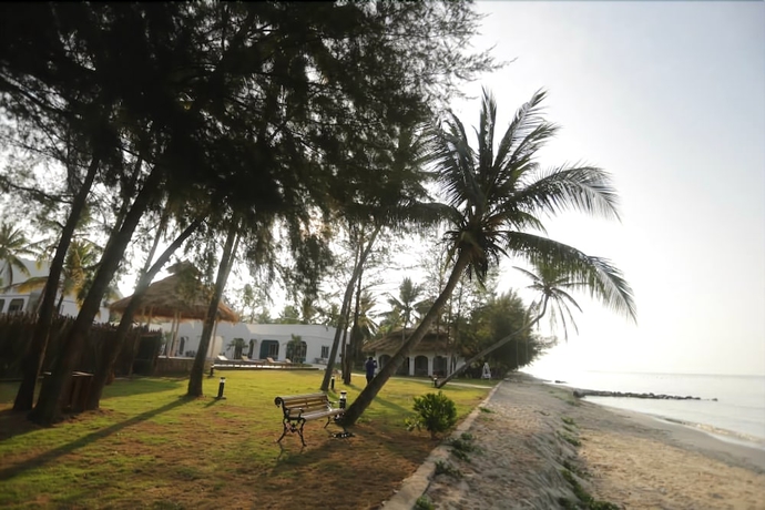 Imagen de los exteriores del Hotel Meet The Sea Resort. Foto 14